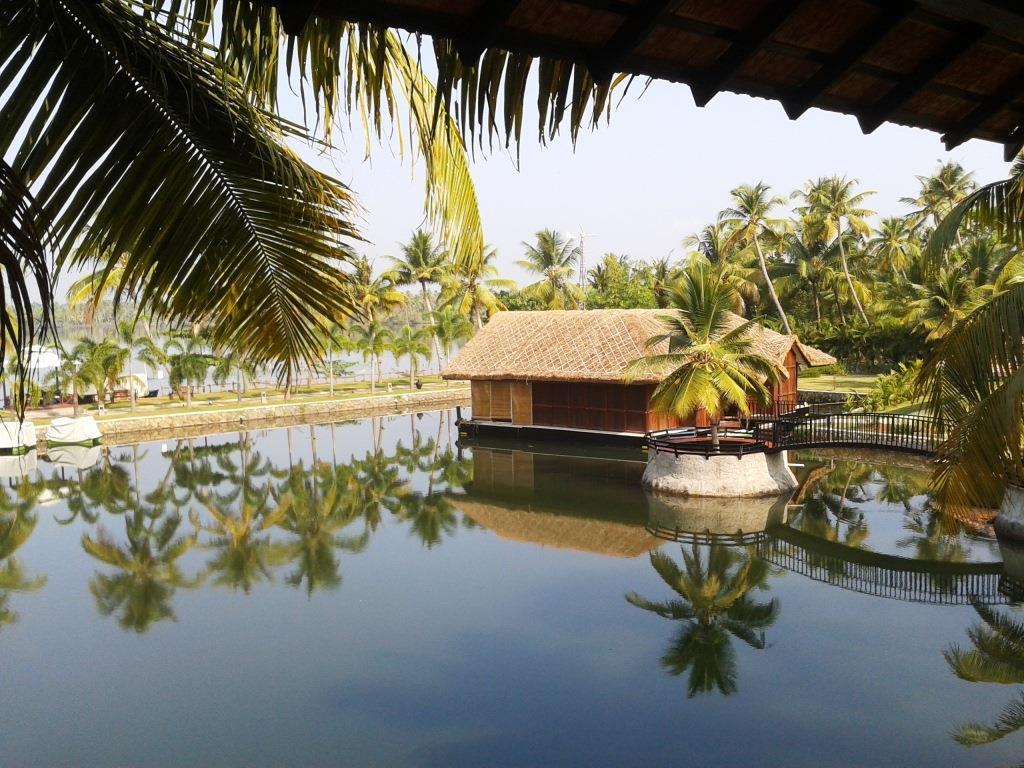 Vasundhara Sarovar Premiere Alappuzha ภายนอก รูปภาพ